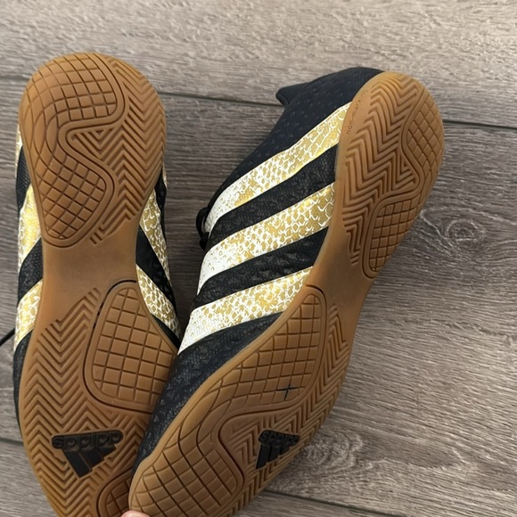 ADIDAS* Ace 16.4 IN ladies running shoes rubber sole lace up size 7 soccer - Picture 3 of 6